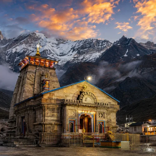 Kedarnath Temple against the Himalayan peaks